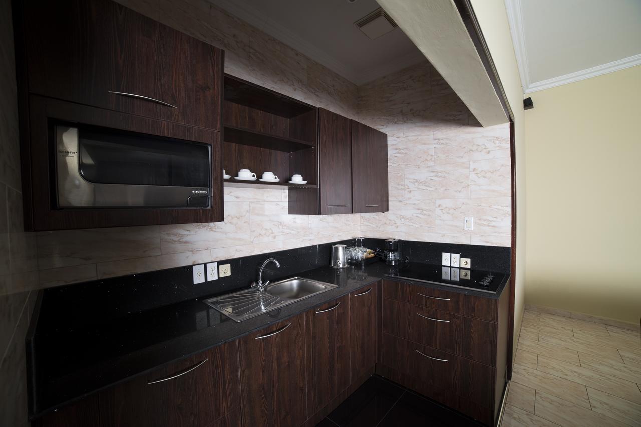 Hotel Elegance Nv باراماريبو المظهر الخارجي الصورة